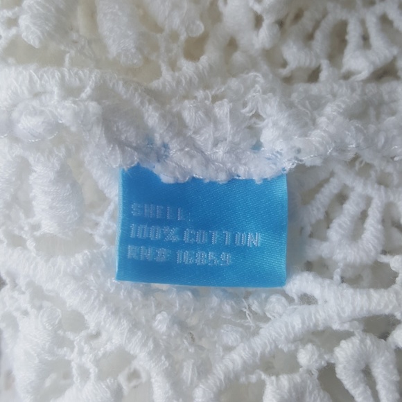 SOLD!! J. MCLAUGHLIN Crochet Coverlet - Size Small - Picture 5 of 5